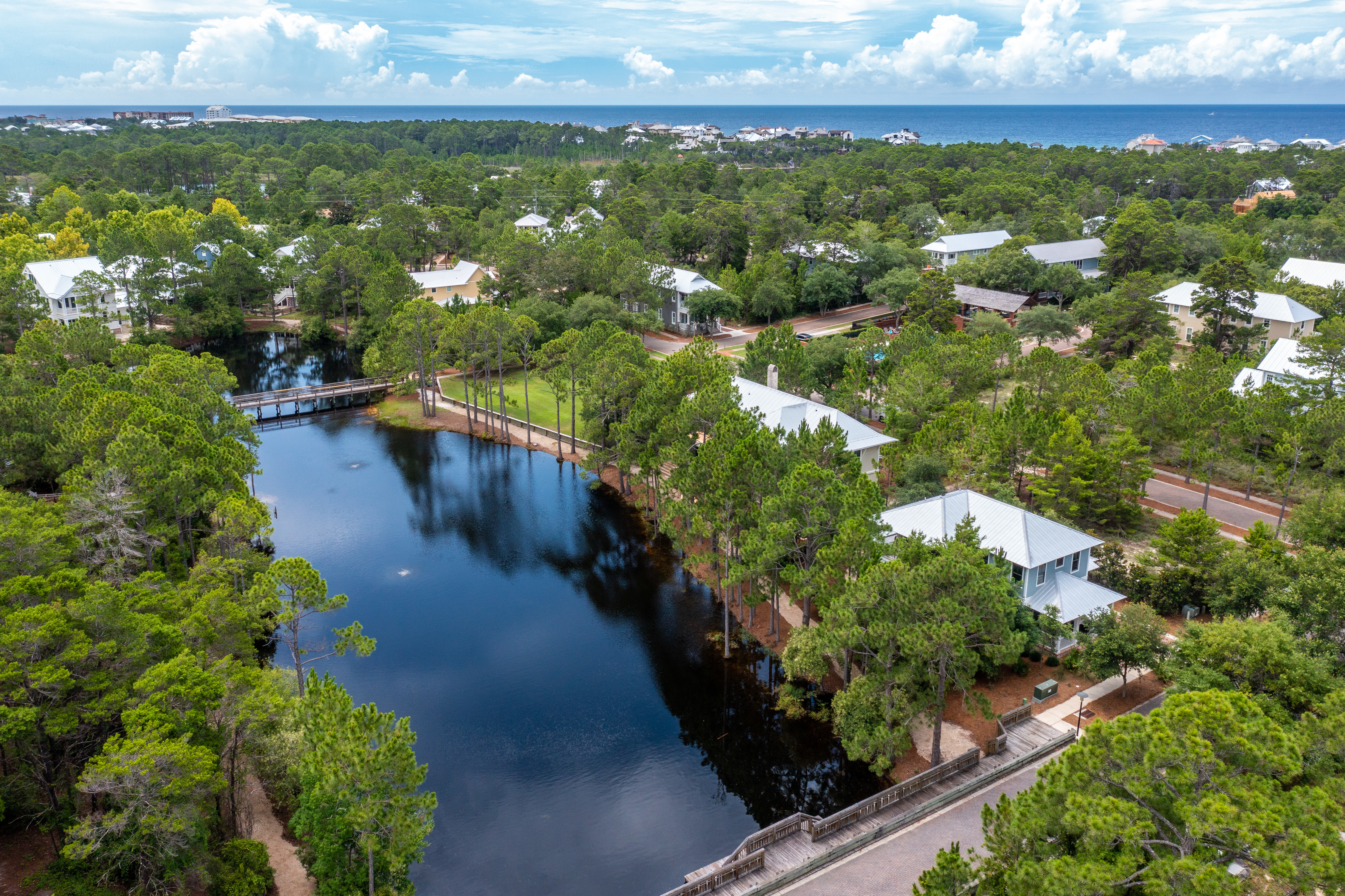 An aerial view of some of the lake front homes in Forest Lakes