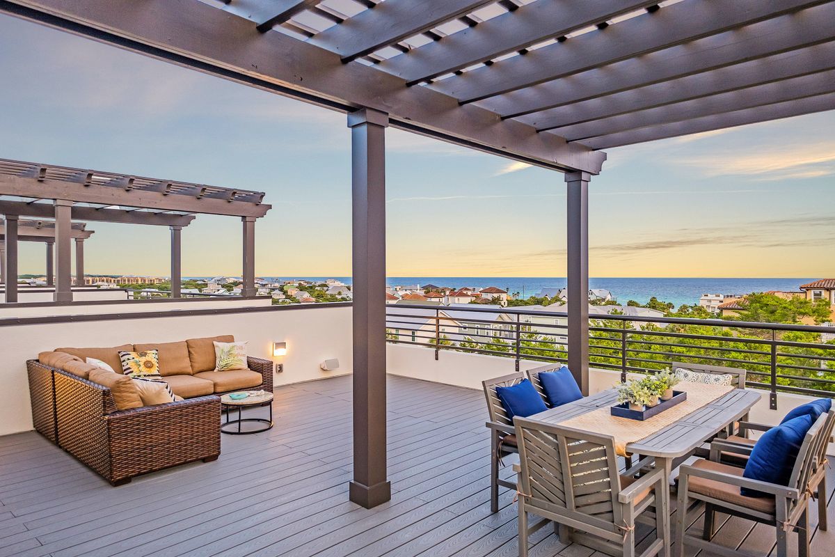 Stunning home in Blue Mountain Beach with panoramic views of the Gulf of Mexico from the roof top terrace.